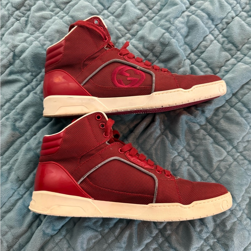 Gucci Red Sneakers Classic High-Top Design - Picture 4 of 7